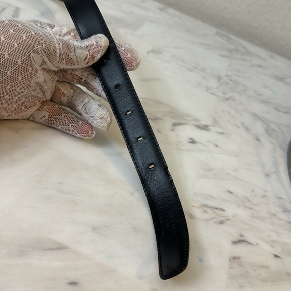 Authentic Louis Vuitton Epi Ceinture Leather 110/44 belt - Picture 10 of 14